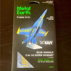 Metal Earth Blue Angels F/A-18 Super Hornet Iconix Premium Series 3D Mode